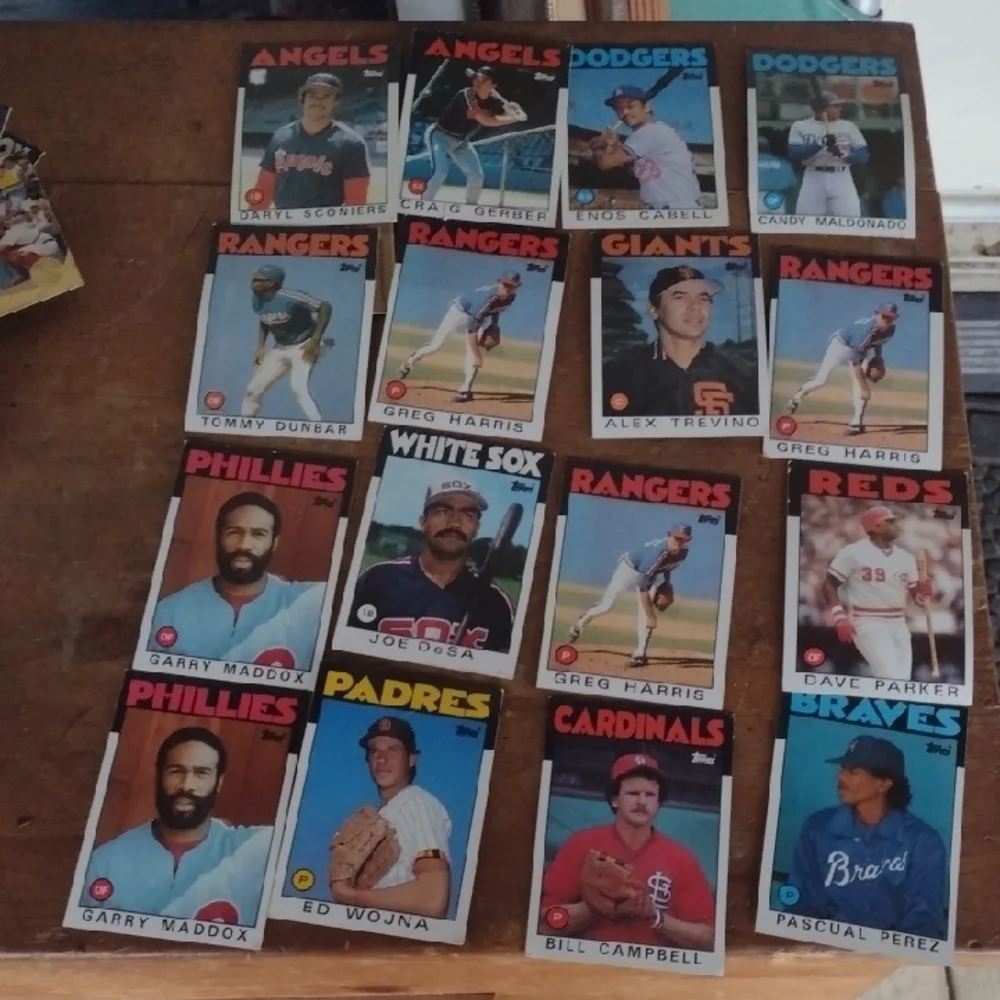 Vintage1986 Baseball Trading Cards Collection(42) - Picture 1 of 8